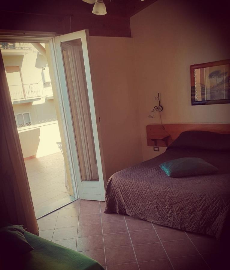 Olympo Bed & Breakfast Bisceglie Eksteriør bilde